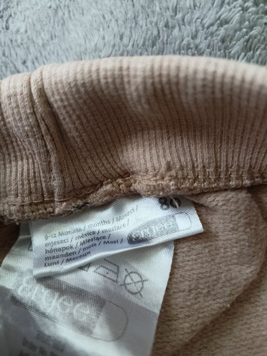 Kik śliczny komplet długich spodenek rozm. 80