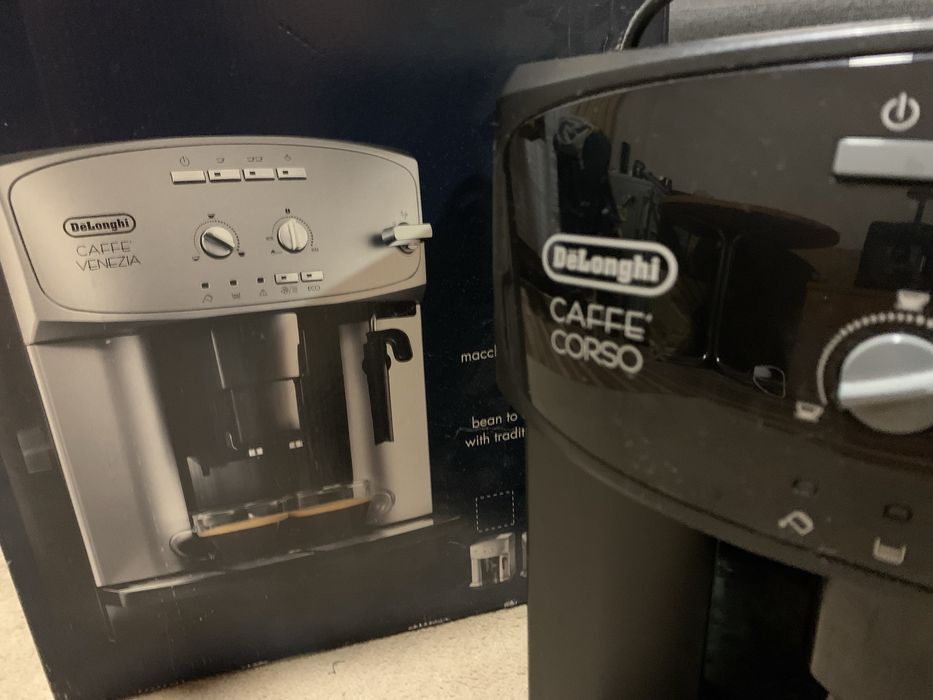 Ekspres do kawy DeLonghi Caffe Corso