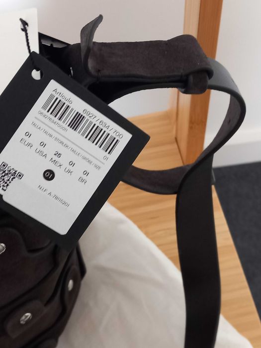Torebka worek zamsz  massimo dutti nowa z metkami