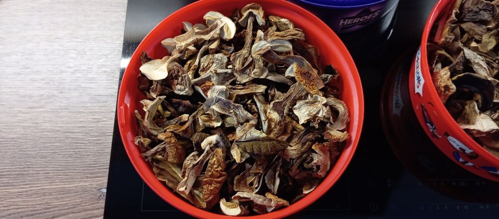 Grzyby suszone tegoroczne,prawdziwki i podgrzybki