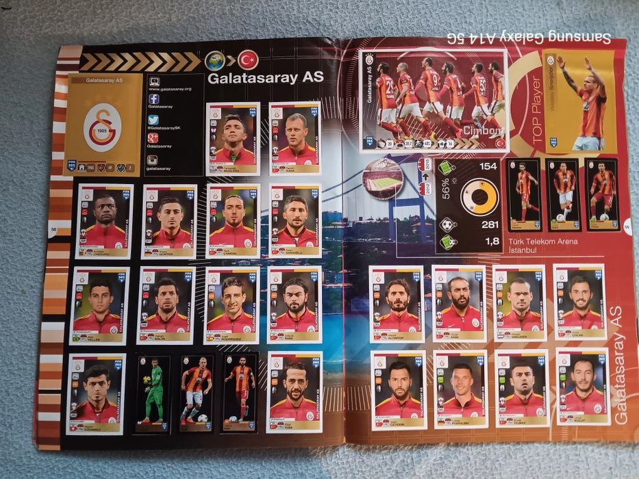 Caderneta FIFA - em muito bom estado