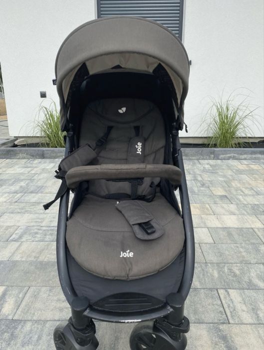 Wozek spacerowy Joie