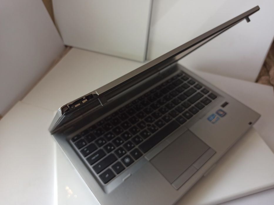 Ноутбук HP ELITEBOOK 8460p