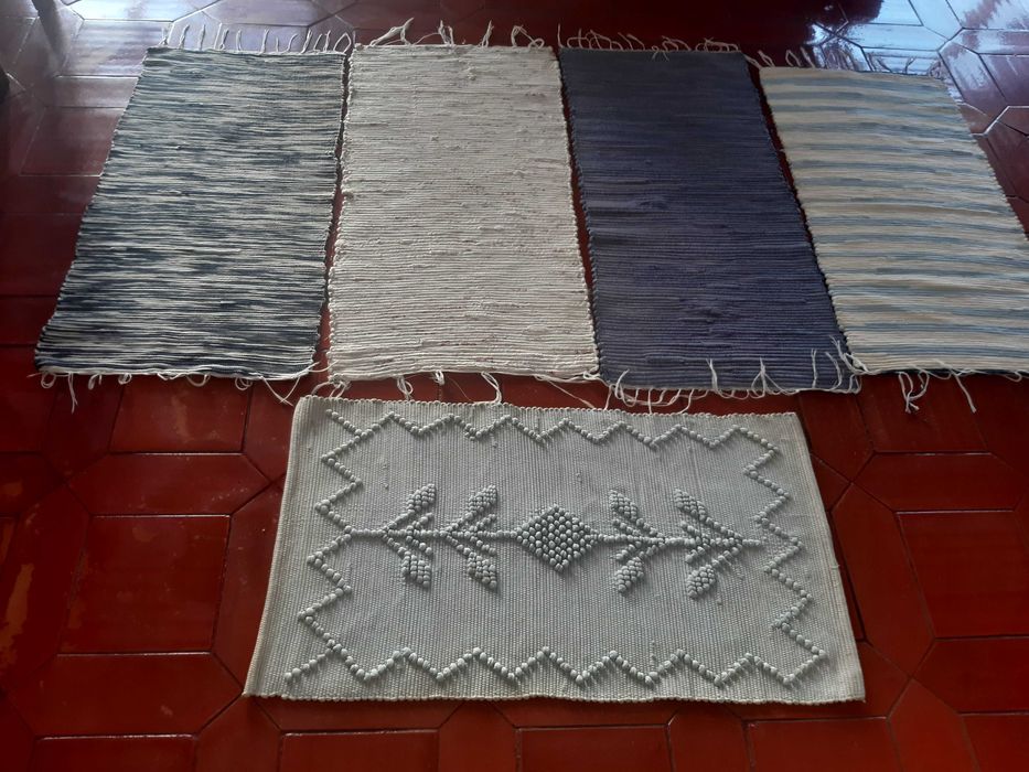 Conjunto 5 tapetes trapos, excelente estado