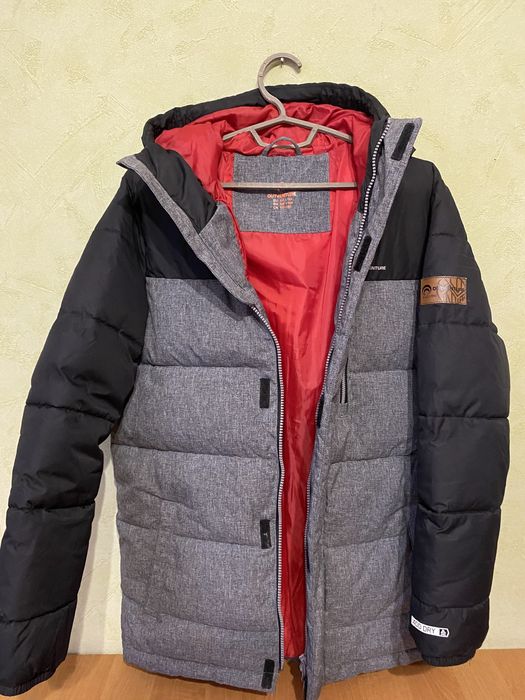 Зимова куртка на хлопця