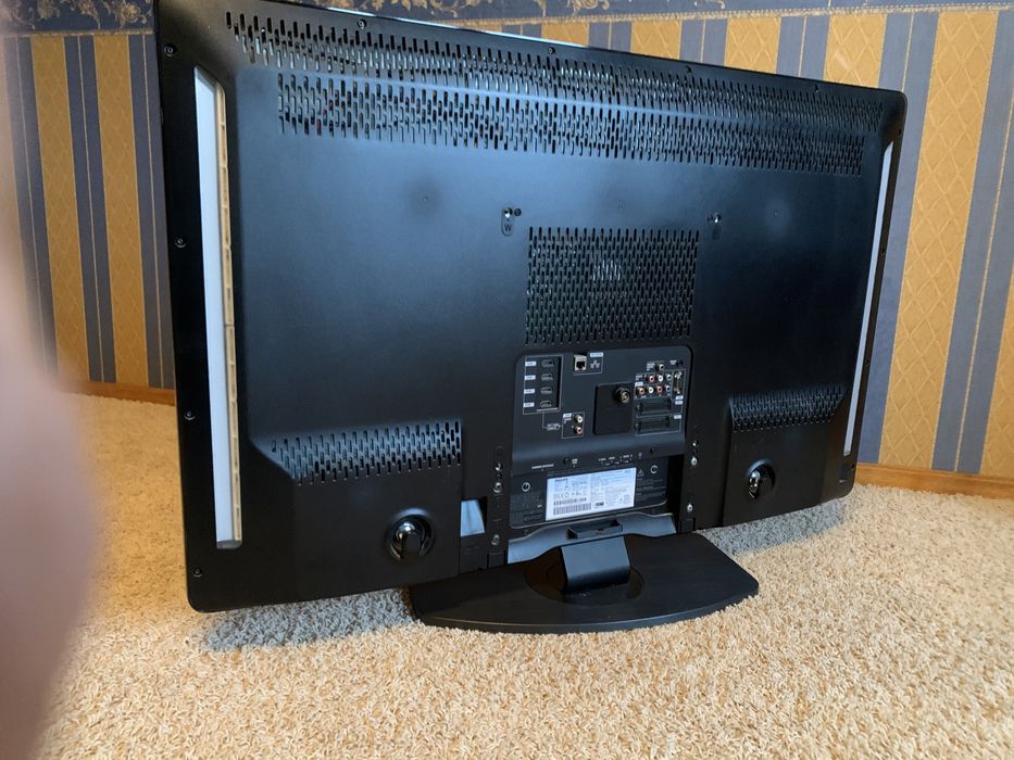 Телевизор PHILIPS