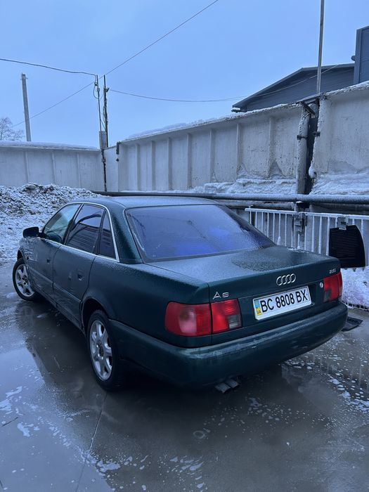 Продам Ауді А6 С4 100