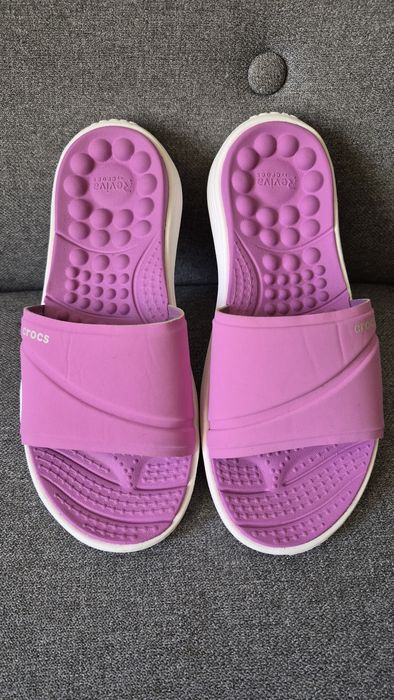 Продам шльопанці Crocs Reviva, W5, 35-36р.