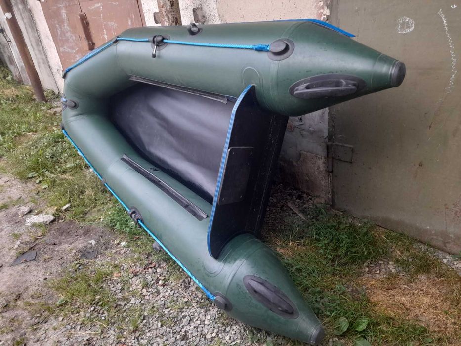 Лодка з мотором THUNDER