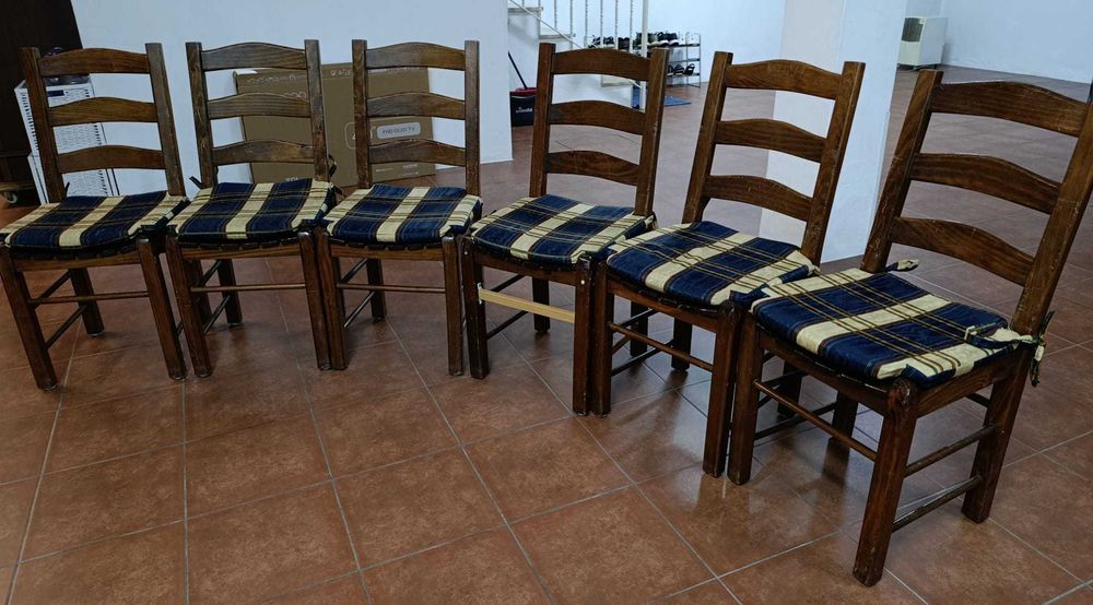 Conjunto de cadeiras