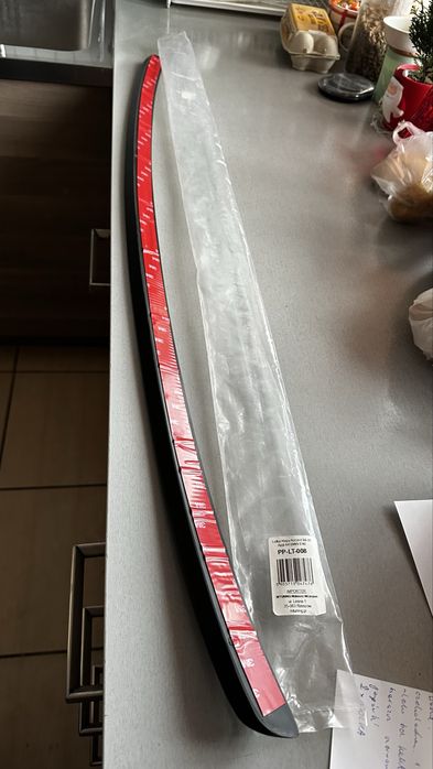 Lotka spoiler klapy bagażnika e46