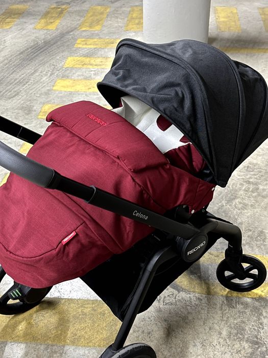 Recaro: Carrinho Passeio + Ovo + Alcofa + Capa para a chuva