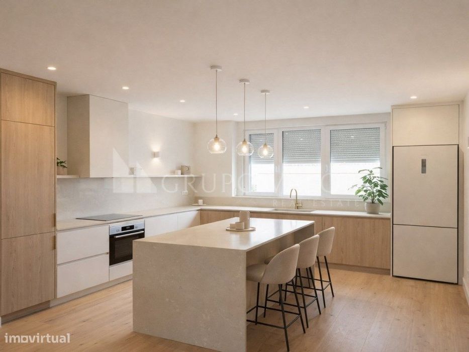T3 com Suite Totalmente Remodelado | Feijó | Almada — Laranjeiro E Feijó, Setúbal