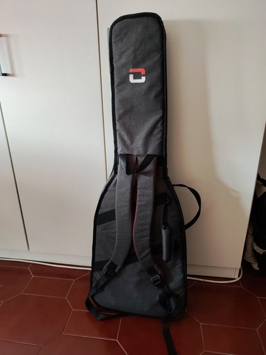 Guitarra Ibanez GRG121SP e acessórios