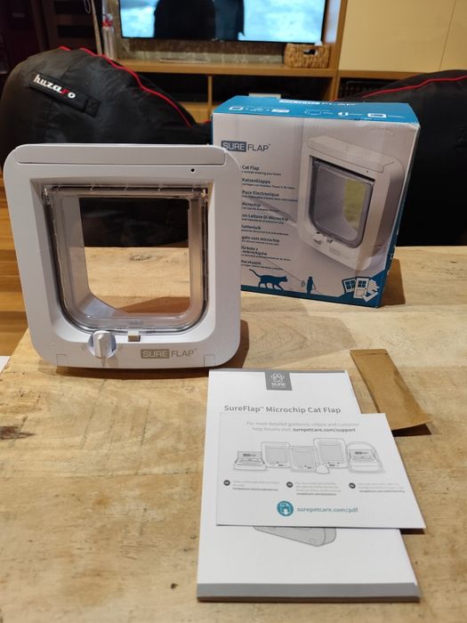 SureFlap drzwiczki dla kota z czytnikiem mikrochipów