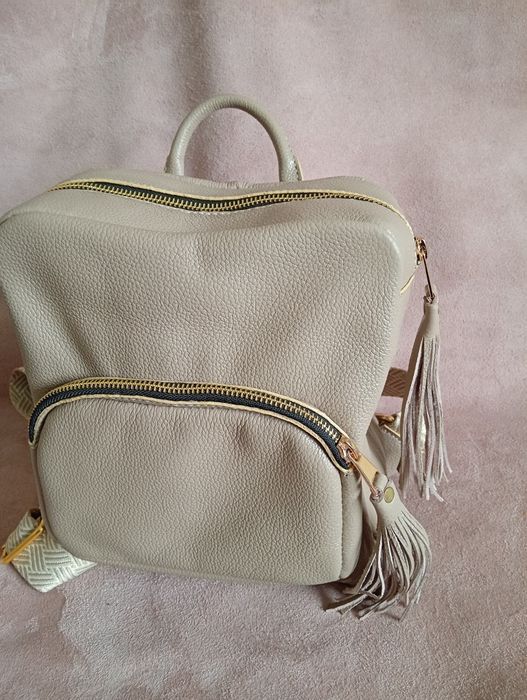 Кожаный женский рюкзак полностью ручная работа