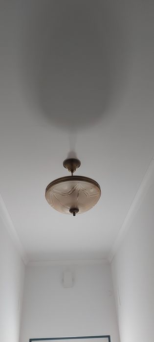 Candeeiro teto dourado