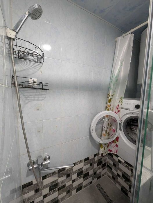 Gy Продам 2-х кімнатну квартиру з ремонтом вул. Аскольдовська