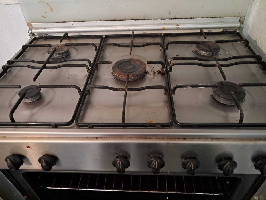 Vendo mobiliário à melhor oferta