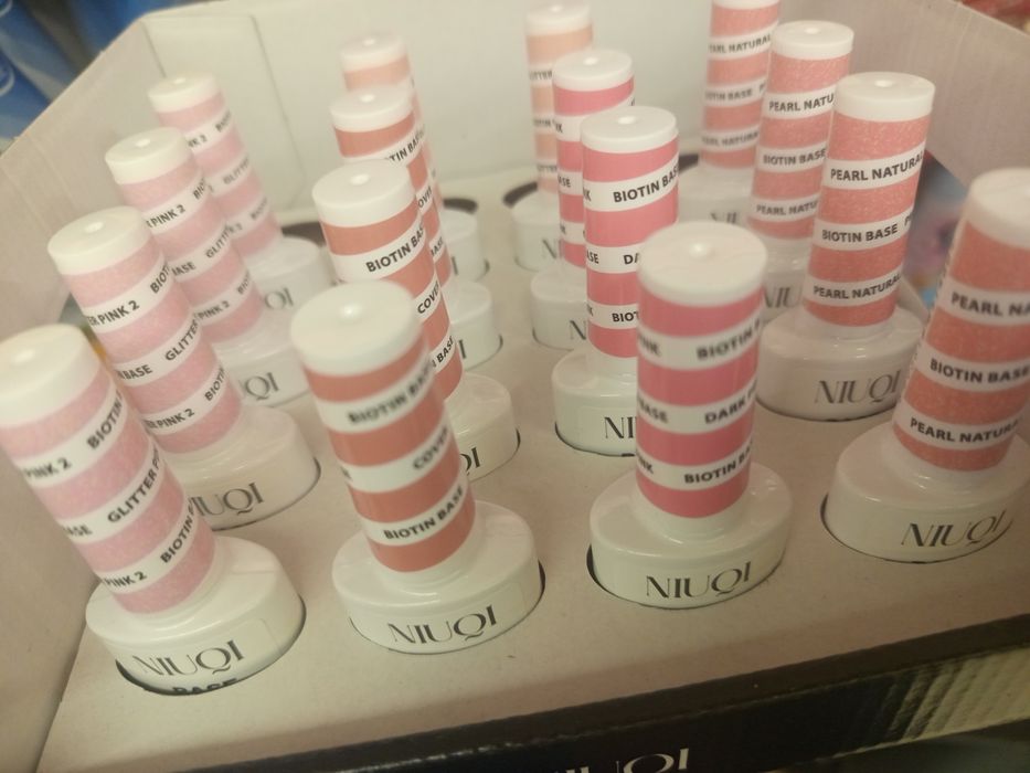 NIUQI hybrydowa baza PROTEIN Kauczukowa