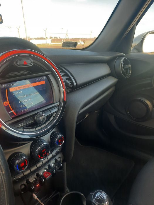 Mini One 2018 rok 1.5 benzyna navi