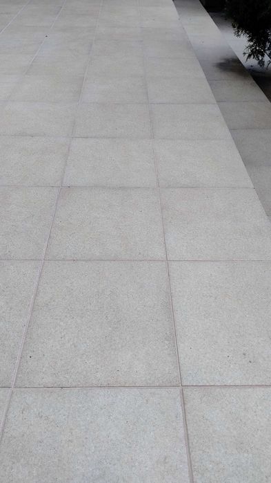 Płytki gresowe 30x30 beżowe 4 opakowania (6,48m2)
