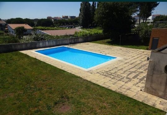 Moradia Maia com Jardim e Piscina