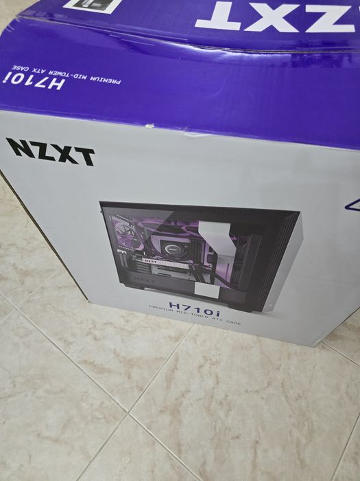 Caixa NZXT H710i Branco