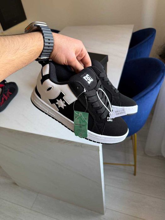 SALE! DC Shoes Court Graffik Black/White 36 37 38 39 40 41 42 43 44 45
