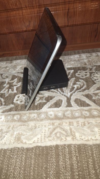 Планшет 10", HP Elite Pad 1000 G2. RAM 4Gb/ 128Gb