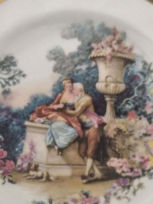 Talerzyk  Retro porcelana śr.12cm