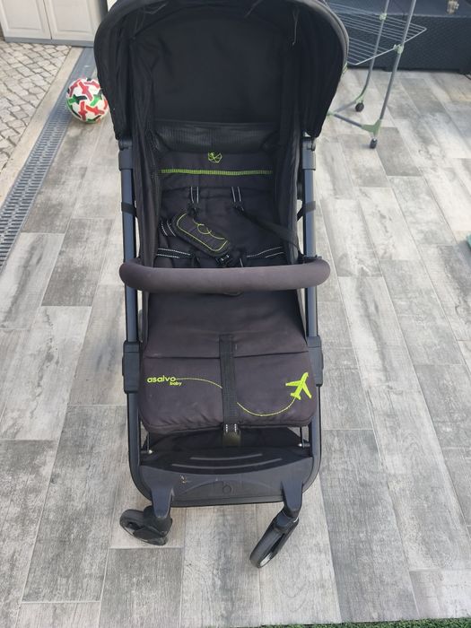 Carrinho de passeio marca Asalvo Baby