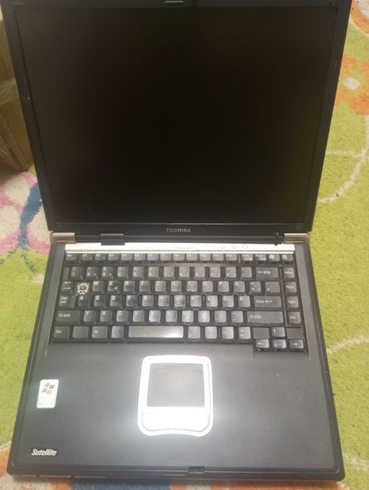 Ноутбук Toshiba продам