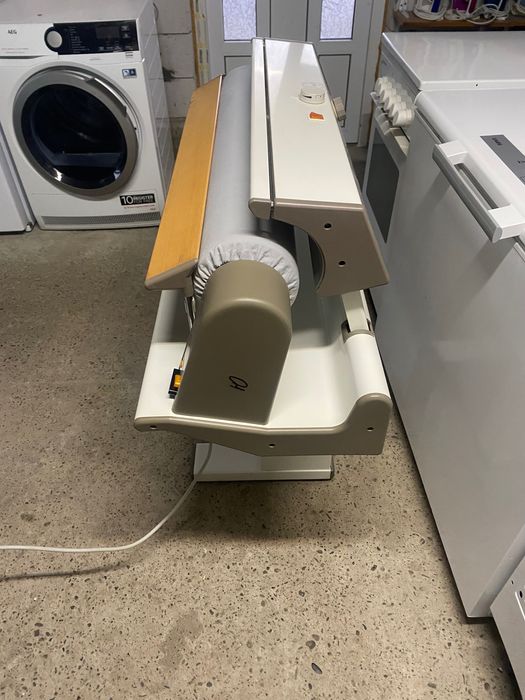 Прасувальний гладильний Каток B 895 B 866 (Miele ) Паровий