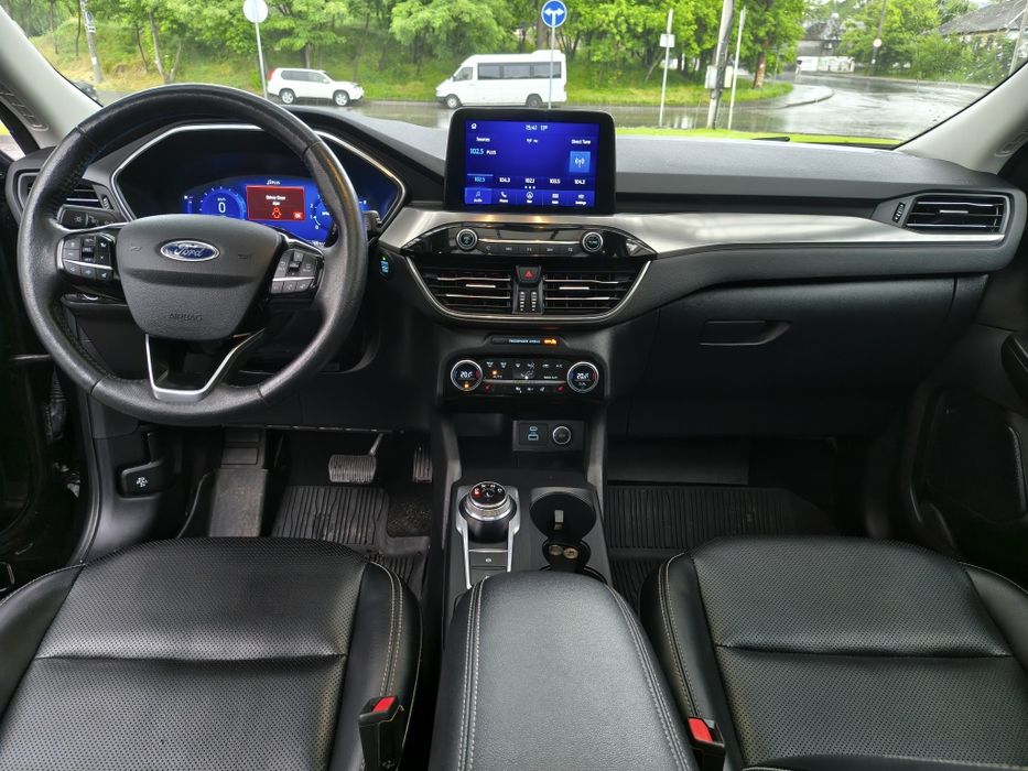 Ford escape 2021 Titanium