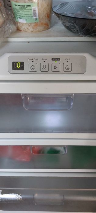 Холодильник Samsung Side-by-Side з льодогенератором