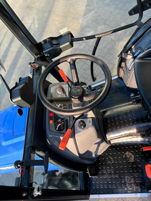 Traktor komunalny ISEKI TM3267AL ECO z ogrzewaną kabiną BARTESKO!