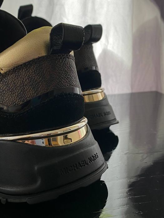 Ténis Michael Kors, tamanho 36
