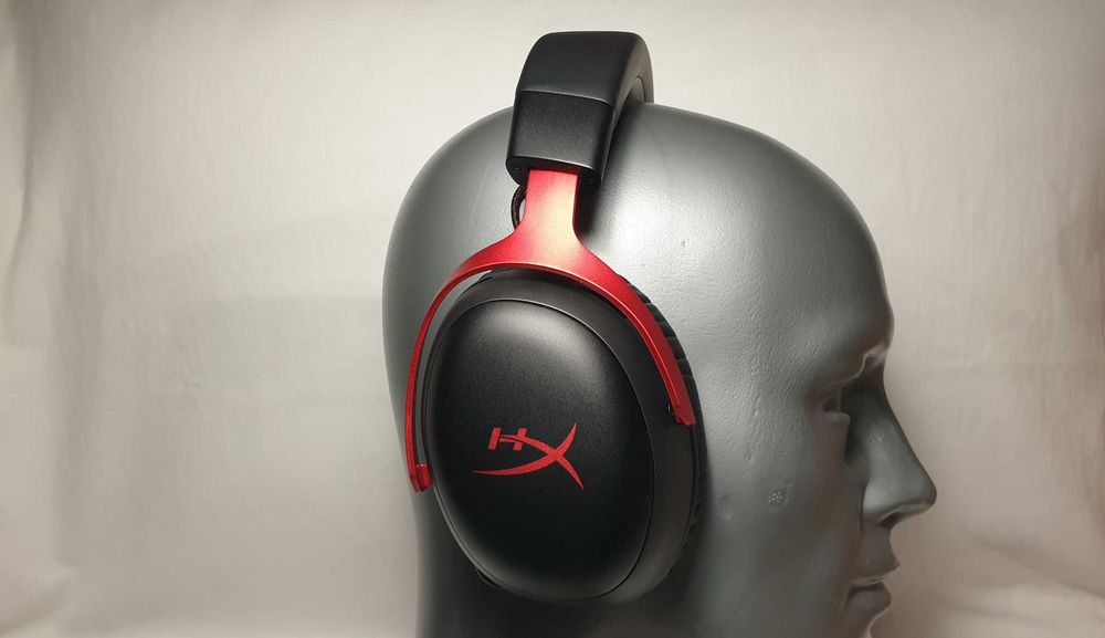 Słuchawki bezprzewodowe HyperX Cloud III Wireless jak NOWE.