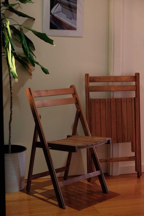 Conjunto Cadeiras Dobráveis de Madeira