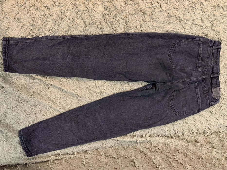 джинсы mom bershka черные