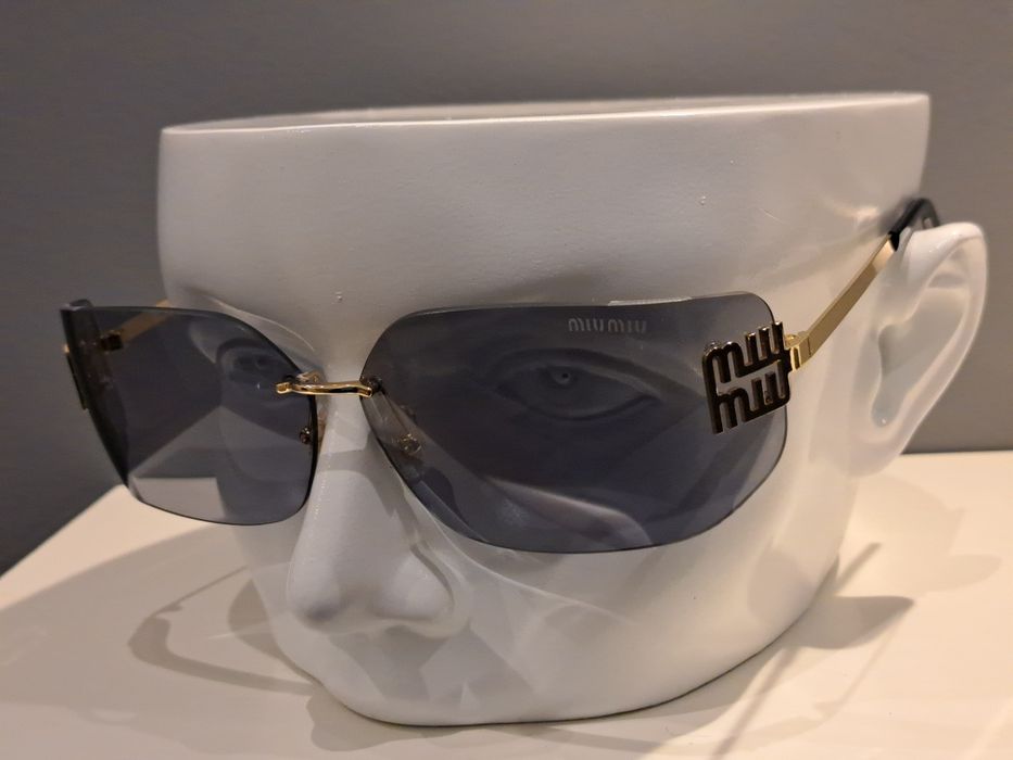 MIU MIU okulary przeciwsłoneczne nowe
