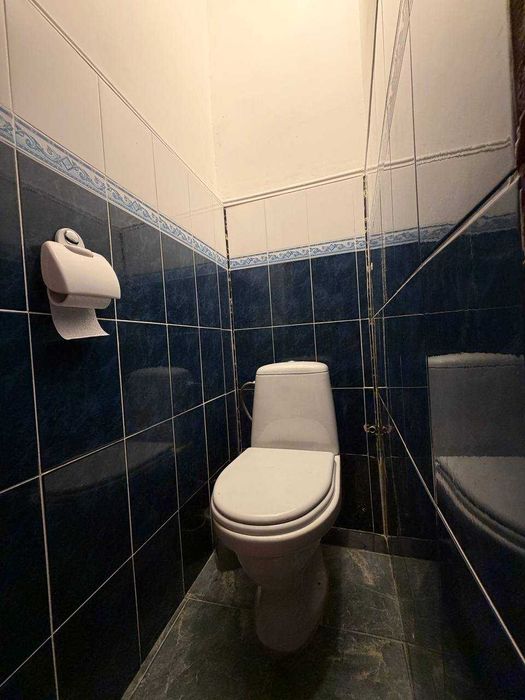 Продам 2 кімнатну квартиру в центрі, Мала Житомирська 15а, Майдан