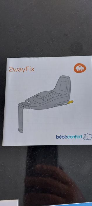 Conjunto 2WayFix IsoFix + Cadeira Auto