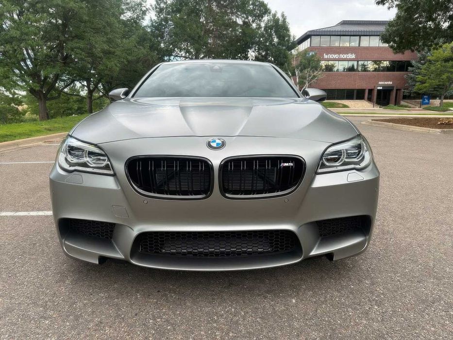 BMW M5      2016