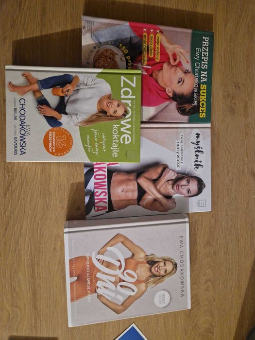 zestaw książek Ewy Chodakowskiej