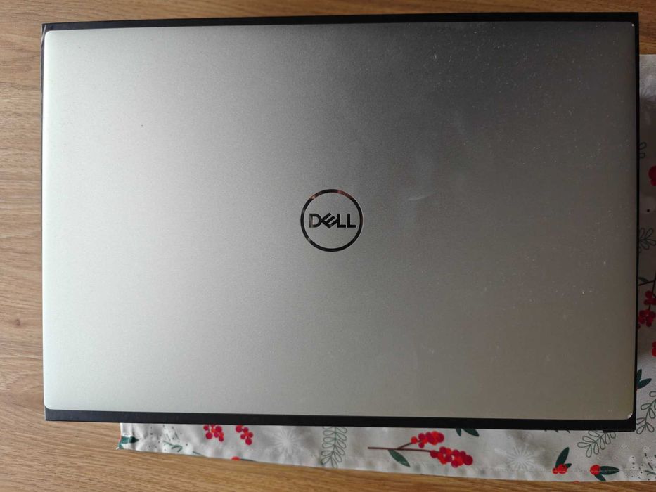 Dell XPS 15 9510 – i9-11900H/32GB/1 TB/3050TI FHD+ – BDB Potwór!