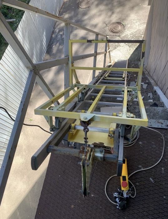 Підйомник сонячних панелей покрівельних та будівельних матеріалів на д