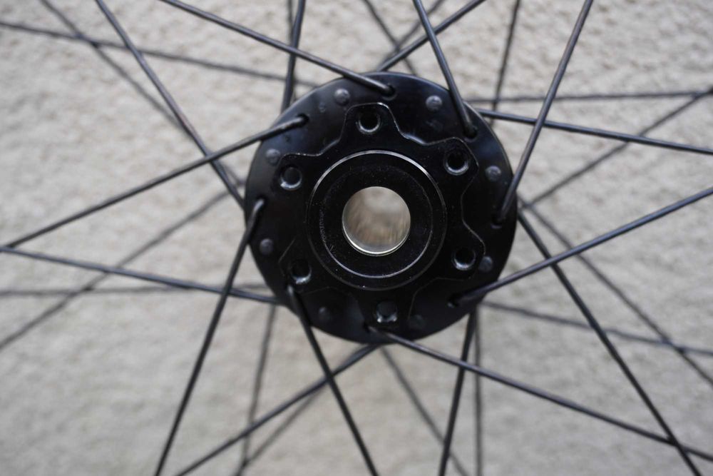 Koło Przednie 29 WTB ST i25 TCS 2.0 Piasta SRAM MTH 716 Boost Tubeless / 1007g / X13