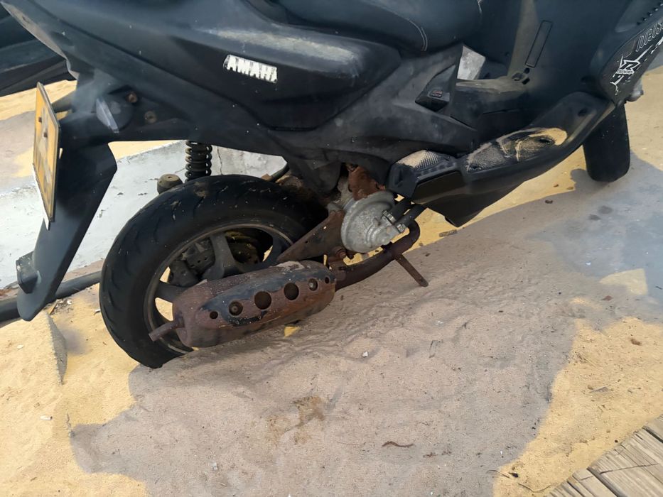 Yamaha Aerox 2T